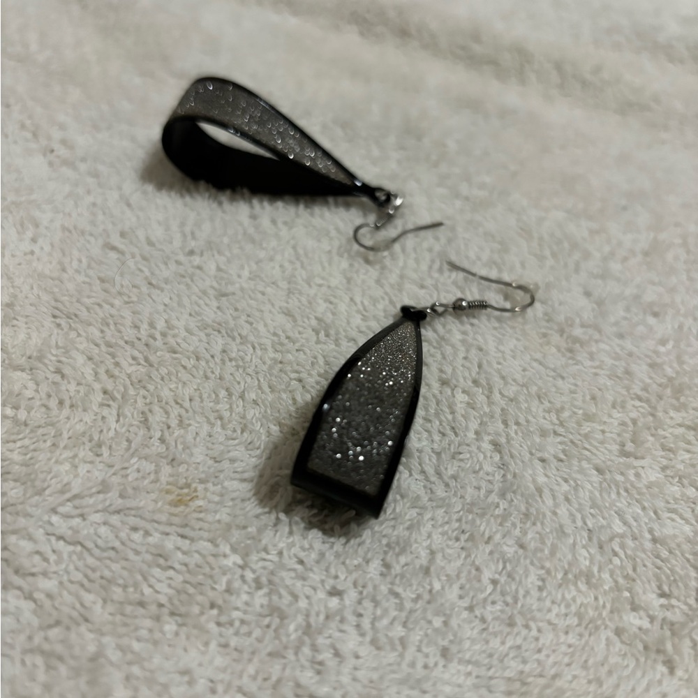 Scoop Earrings 2.75" with Silver Glitter Women's Black - Picture 11 of 12